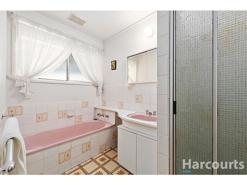 93 Winmalee Drive, Glen Waverley VIC 3150