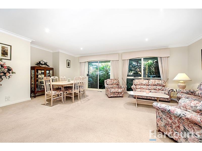 2/12A Myers Avenue, Glen Waverley VIC 3150