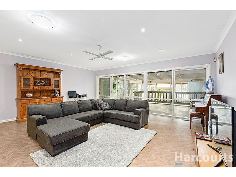 11 Joyce Avenue, Glen Waverley VIC 3150