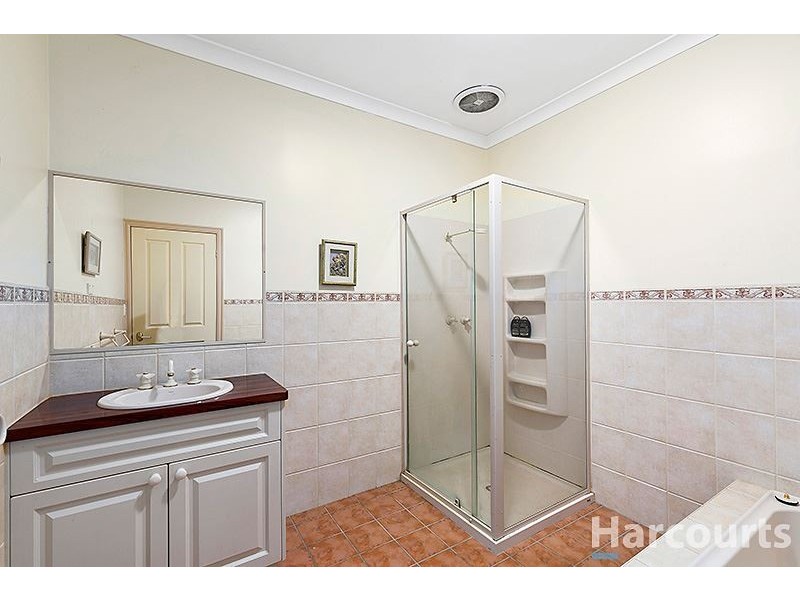 11 Joyce Avenue, Glen Waverley VIC 3150