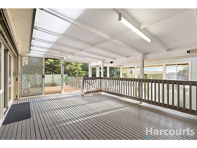 11 Joyce Avenue, Glen Waverley VIC 3150