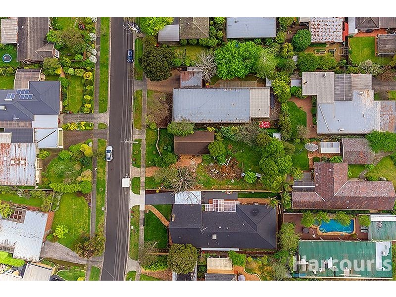 4 Trenton Avenue, Glen Waverley VIC 3150