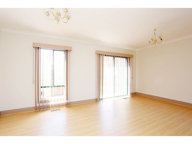 2/13A Montana Avenue, Mulgrave VIC 3170