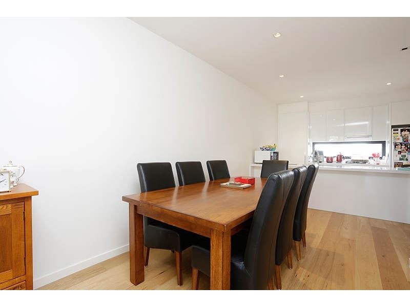 23 Oak Terrace, Wheelers Hill VIC 3150