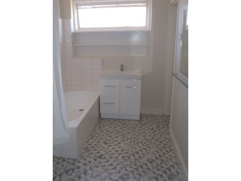 8/73 Edgar Street North, Glen Iris VIC 3146