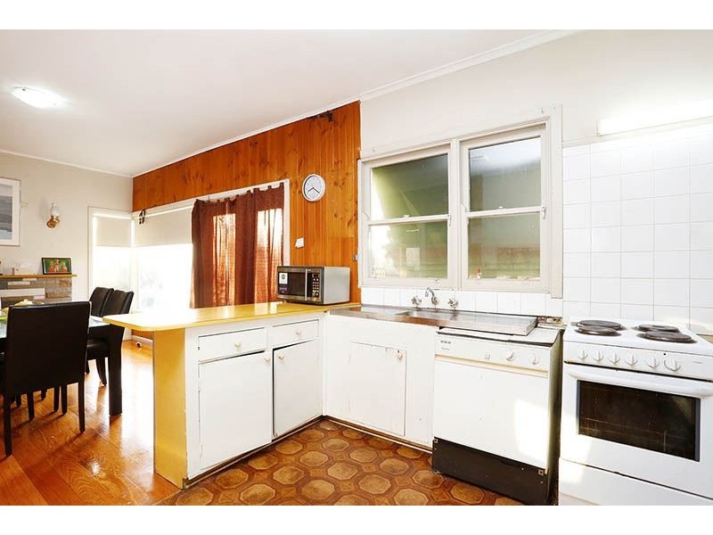 849 High Street Road, Glen Waverley VIC 3150