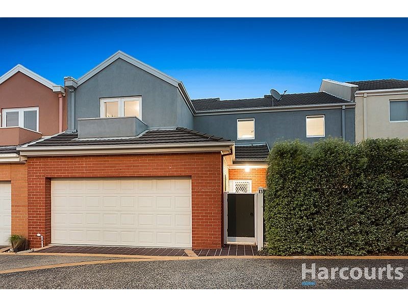13 Hawthorn Way, Glen Waverley VIC 3150