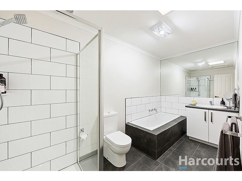 13 Hawthorn Way, Glen Waverley VIC 3150