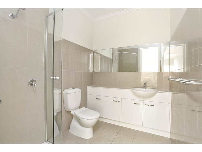 63 Panoramic Grove, Glen Waverley VIC 3150