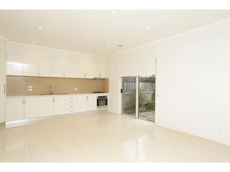 1/17 Beddoe Avenue, Clayton VIC 3168