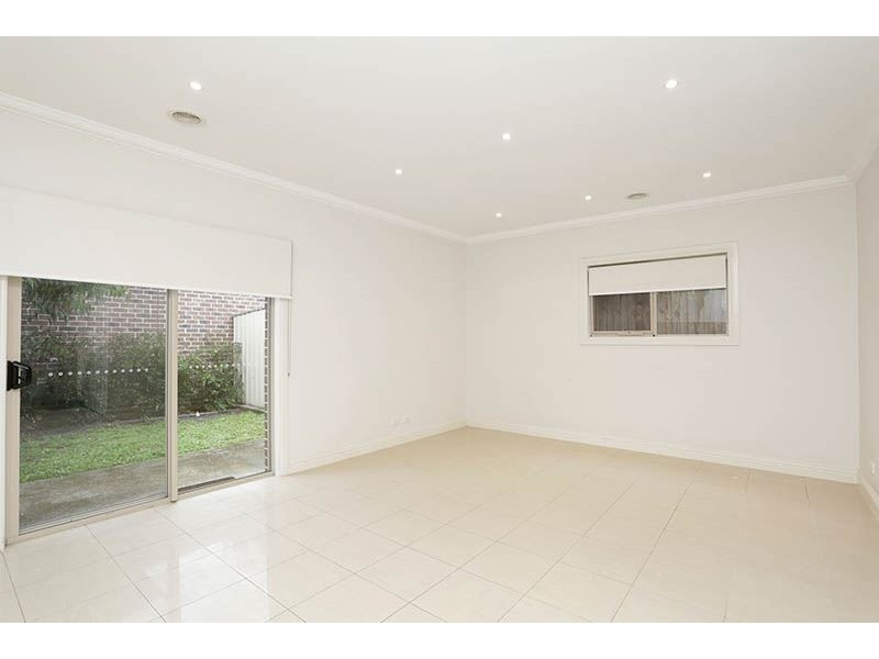 1/17 Beddoe Avenue, Clayton VIC 3168