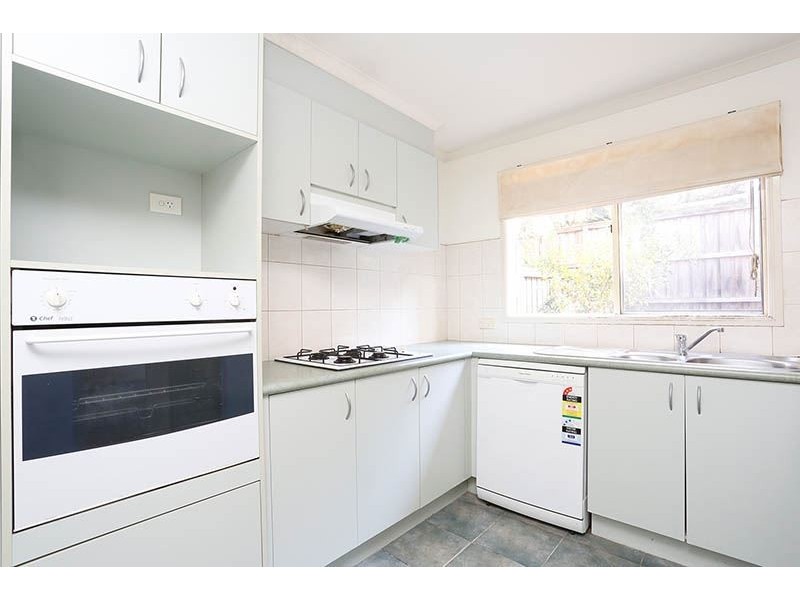 12 Peppermint Grove, Box Hill South VIC 3128