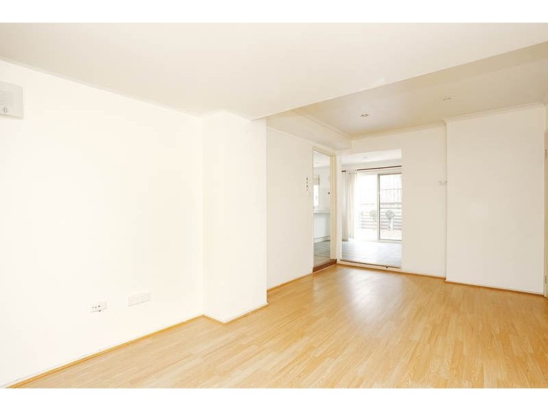 12 Peppermint Grove, Box Hill South VIC 3128