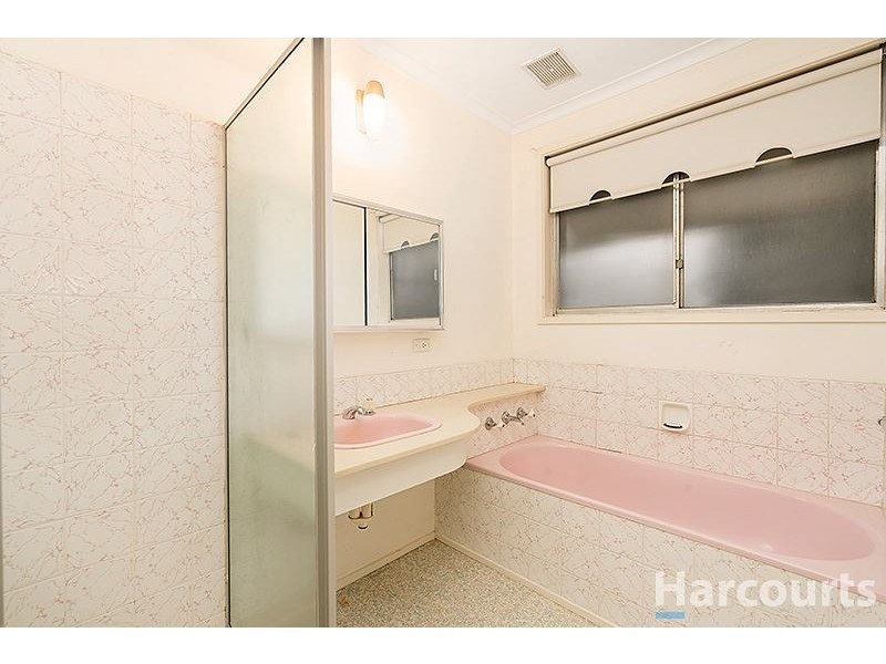 15 Sunrise Drive, Mulgrave VIC 3170