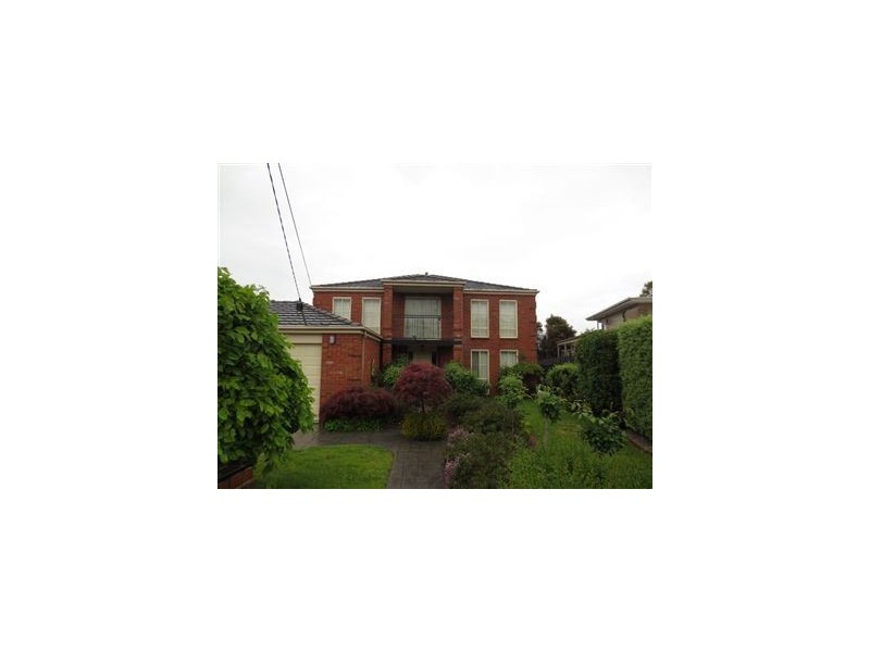 68 King Arthur Drive, Glen Waverley VIC 3150