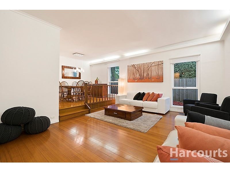 27 Highwood Drive, Wheelers Hill VIC 3150