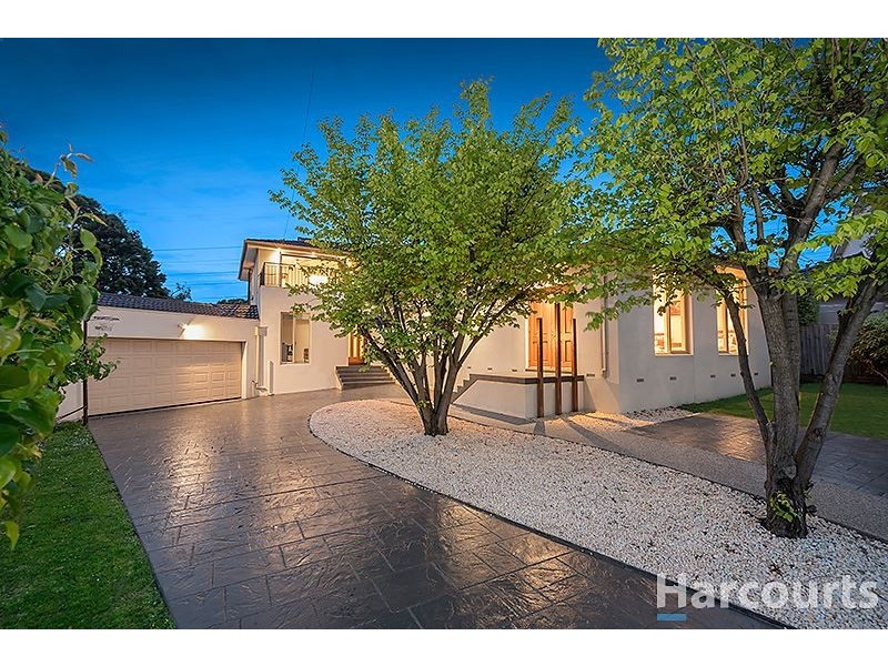 27 Highwood Drive, Wheelers Hill VIC 3150