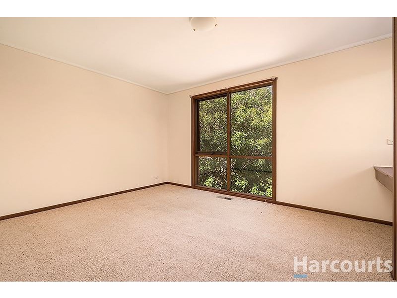 2 Rowland Court, Glen Waverley VIC 3150