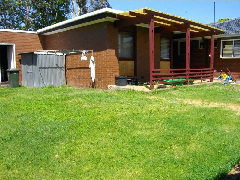 28 Brighton Street, Glen Waverley VIC 3150