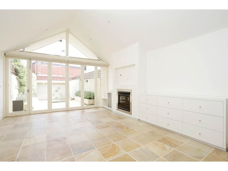 287 Esplanade East, Port Melbourne VIC 3207