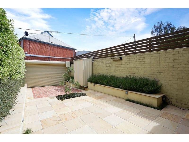 287 Esplanade East, Port Melbourne VIC 3207