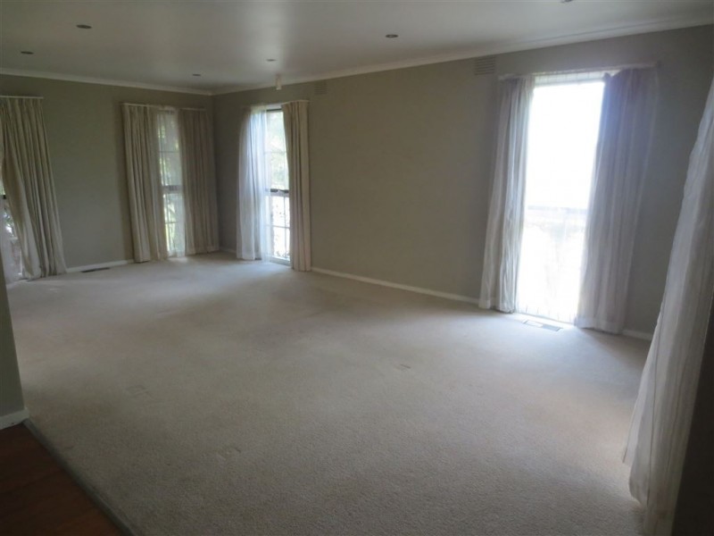 55 Weeden Drive, Vermont South VIC 3133