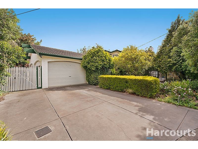 3 Lanark Court, Glen Waverley VIC 3150