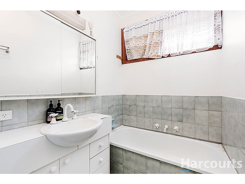 8 Jarrah Court, Glen Waverley VIC 3150