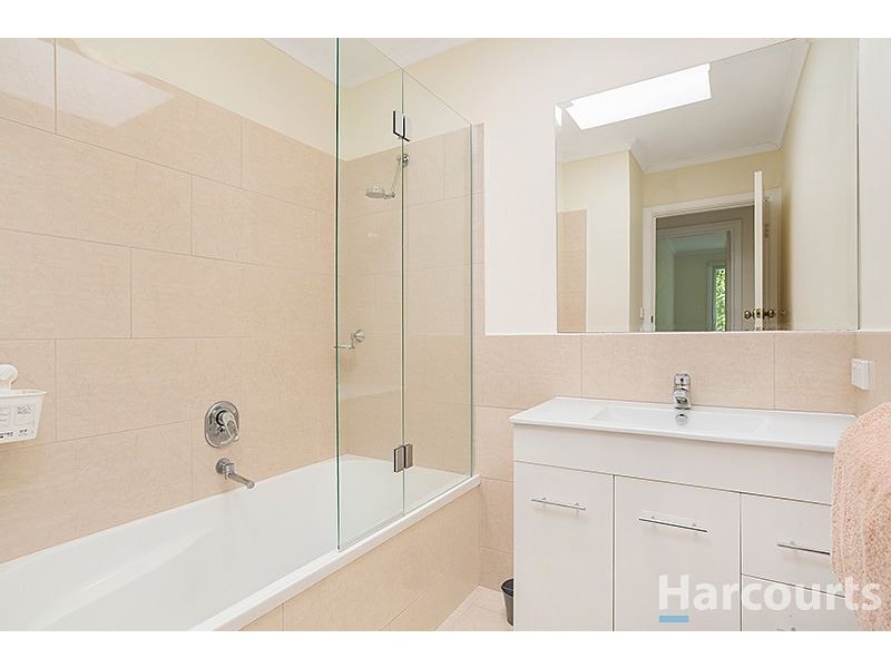 1 Clovelly Court, Mount Waverley VIC 3149