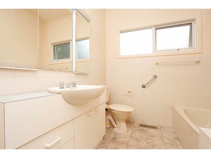 14 Clifford Street, Glen Waverley VIC 3150