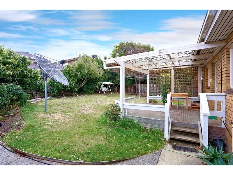 14 Clifford Street, Glen Waverley VIC 3150