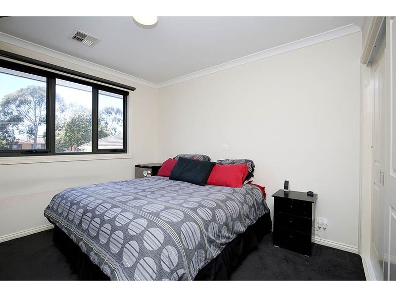 2/770 Waverley Road, Glen Waverley VIC 3150