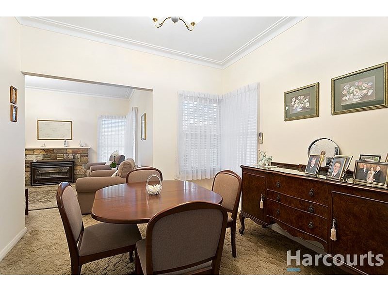 8 Norfolk Street, Glen Waverley VIC 3150