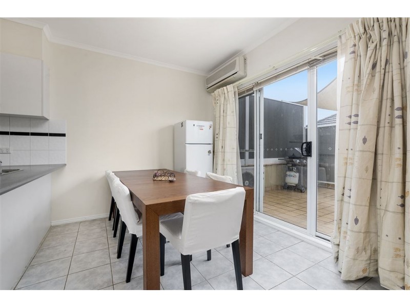 13/18 Tulloch Grove, Glen Waverley VIC 3150