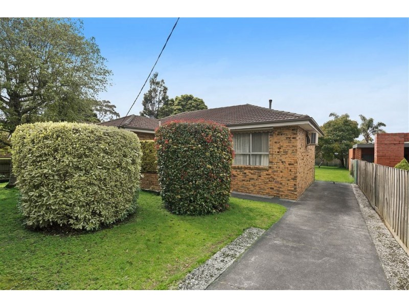 144 Watsons Road, Glen Waverley VIC 3150