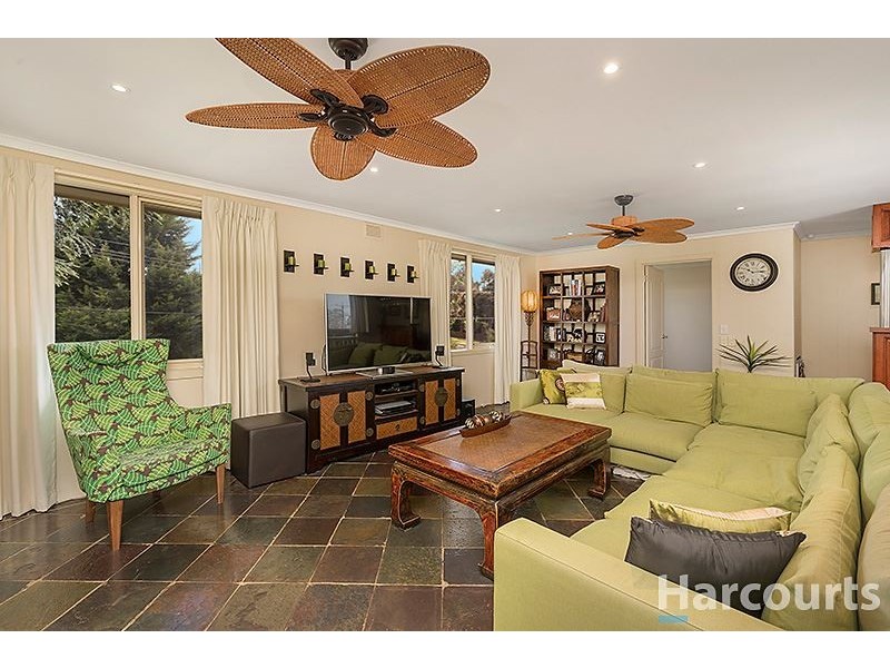 97 View Mount Road, Glen Waverley VIC 3150