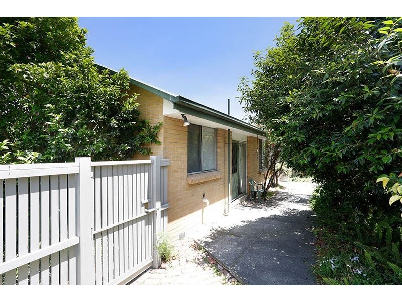 33 Woolston Drive, Frankston South VIC 3199