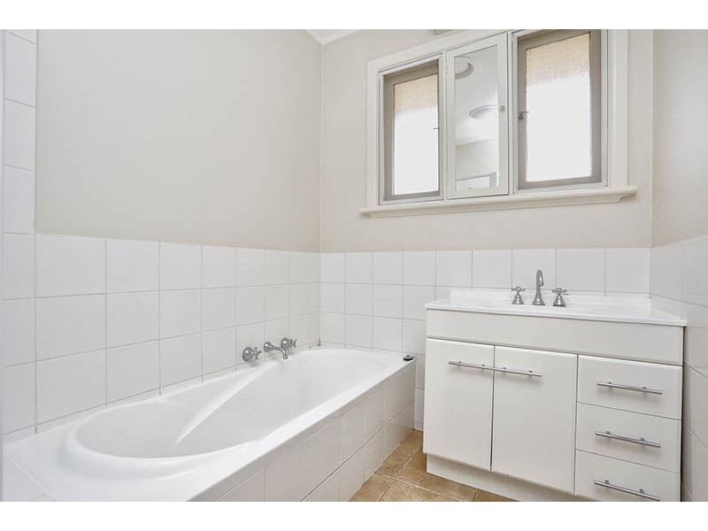 7 Fraser Street, Glen Waverley VIC 3150