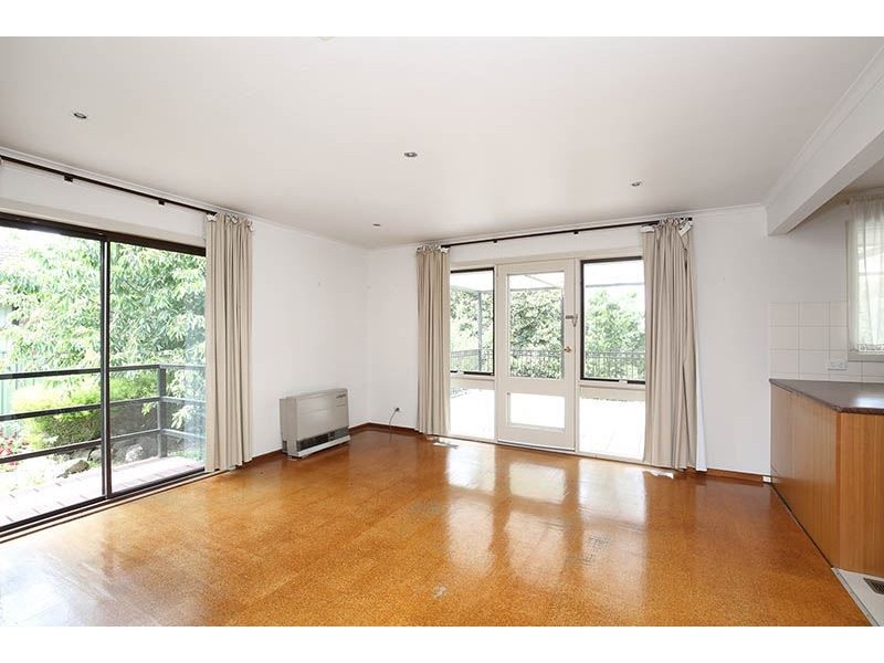 6 Buller Drive, Glen Waverley VIC 3150