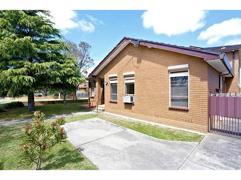 1/1610 Dandenong Road, Huntingdale VIC 3166