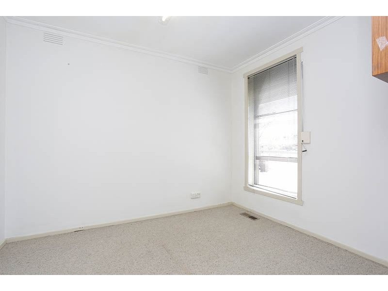 1/1610 Dandenong Road, Huntingdale VIC 3166