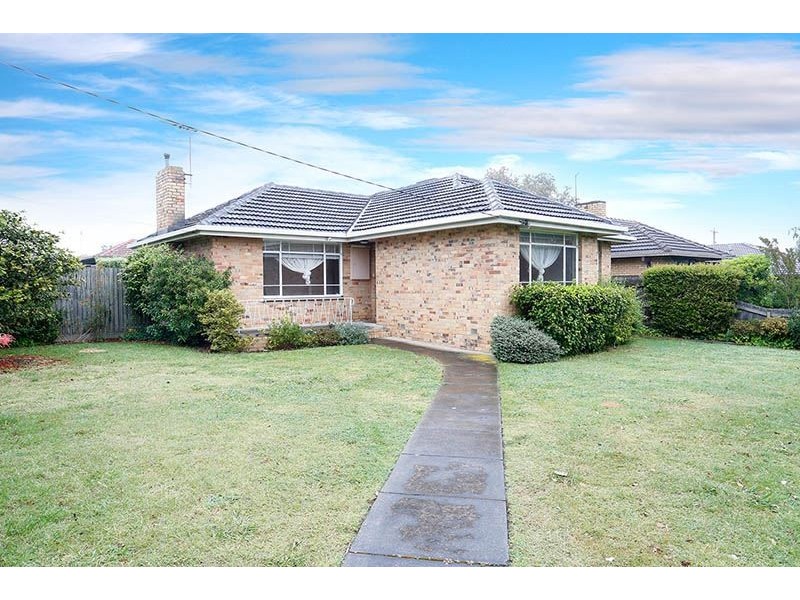 8 Juniper Avenue, Glen Waverley VIC 3150