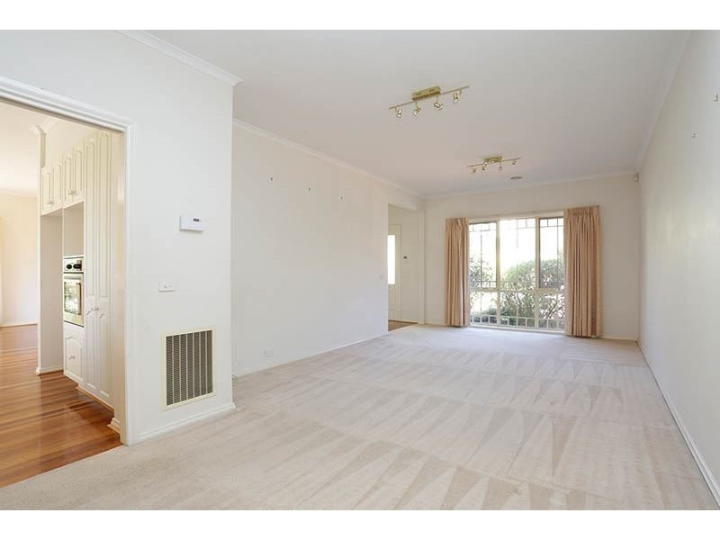 12 Morawa Drive, Mulgrave VIC 3170