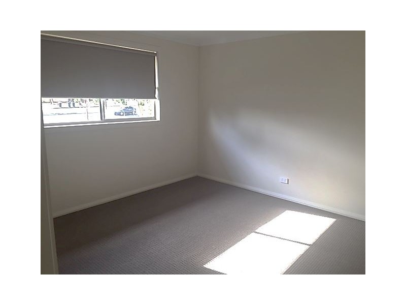 2/4 Hans Court, Mulgrave VIC 3170