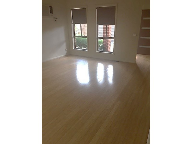 2/4 Hans Court, Mulgrave VIC 3170