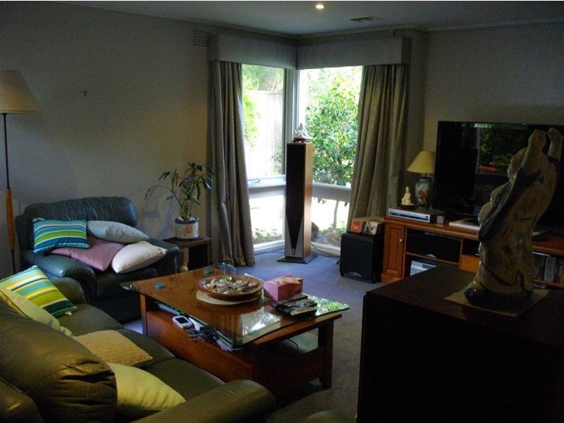 2 Wyatt Court, Glen Waverley VIC 3150