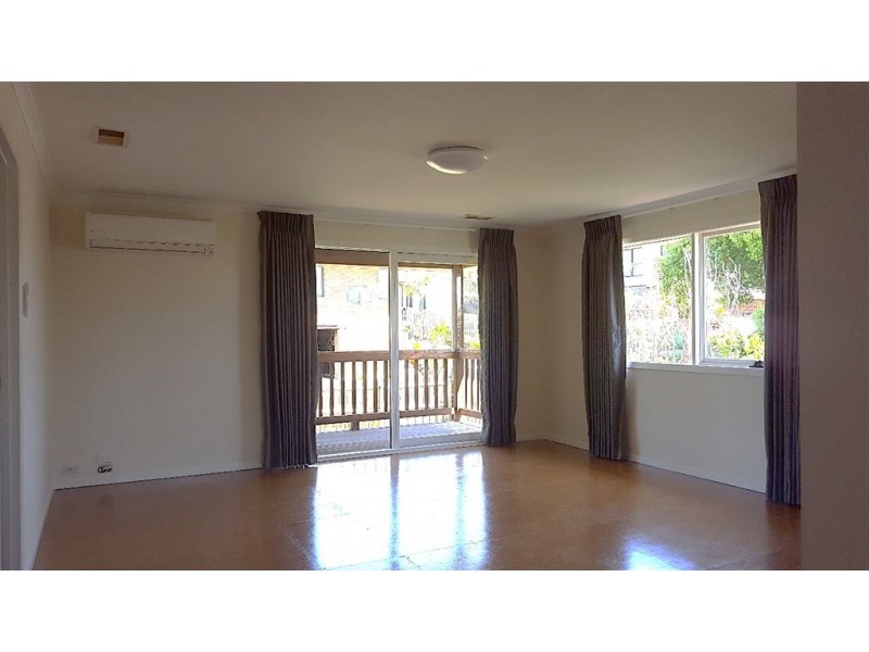 35 Ivanhoe Street, Glen Waverley VIC 3150