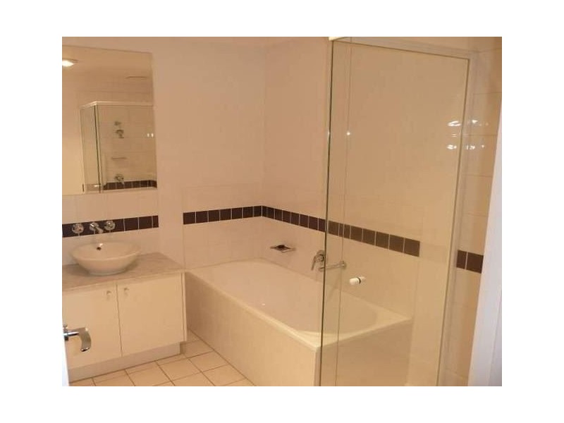 12/2-4 Blair Road, Glen Waverley VIC 3150