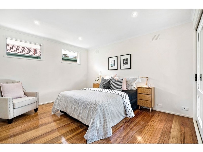 45 Knights Drive, Glen Waverley VIC 3150