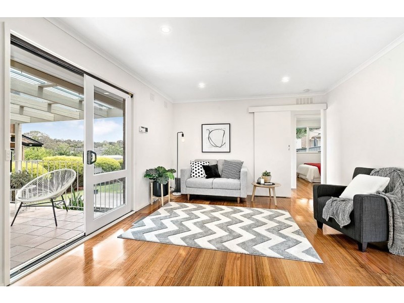 45 Knights Drive, Glen Waverley VIC 3150